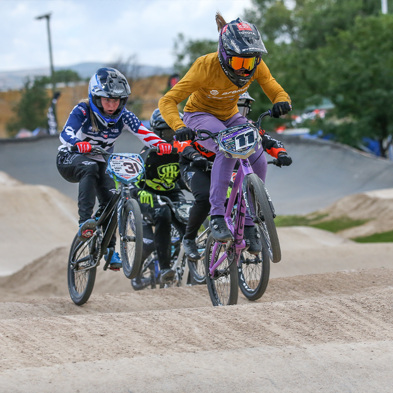 Alise Willoughby: The Rider Who Dared to Try – Box